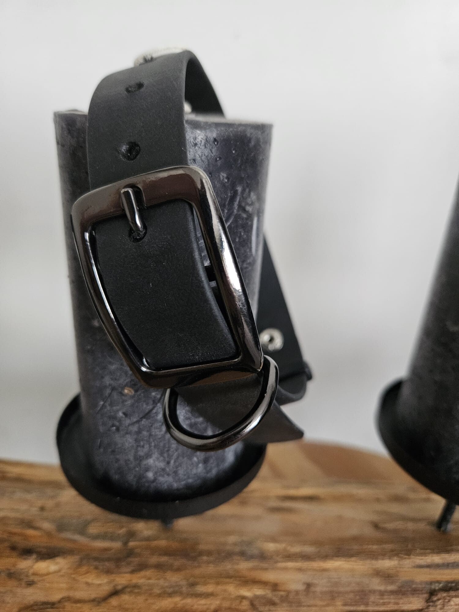 halsband met gesp sluiting vanaf