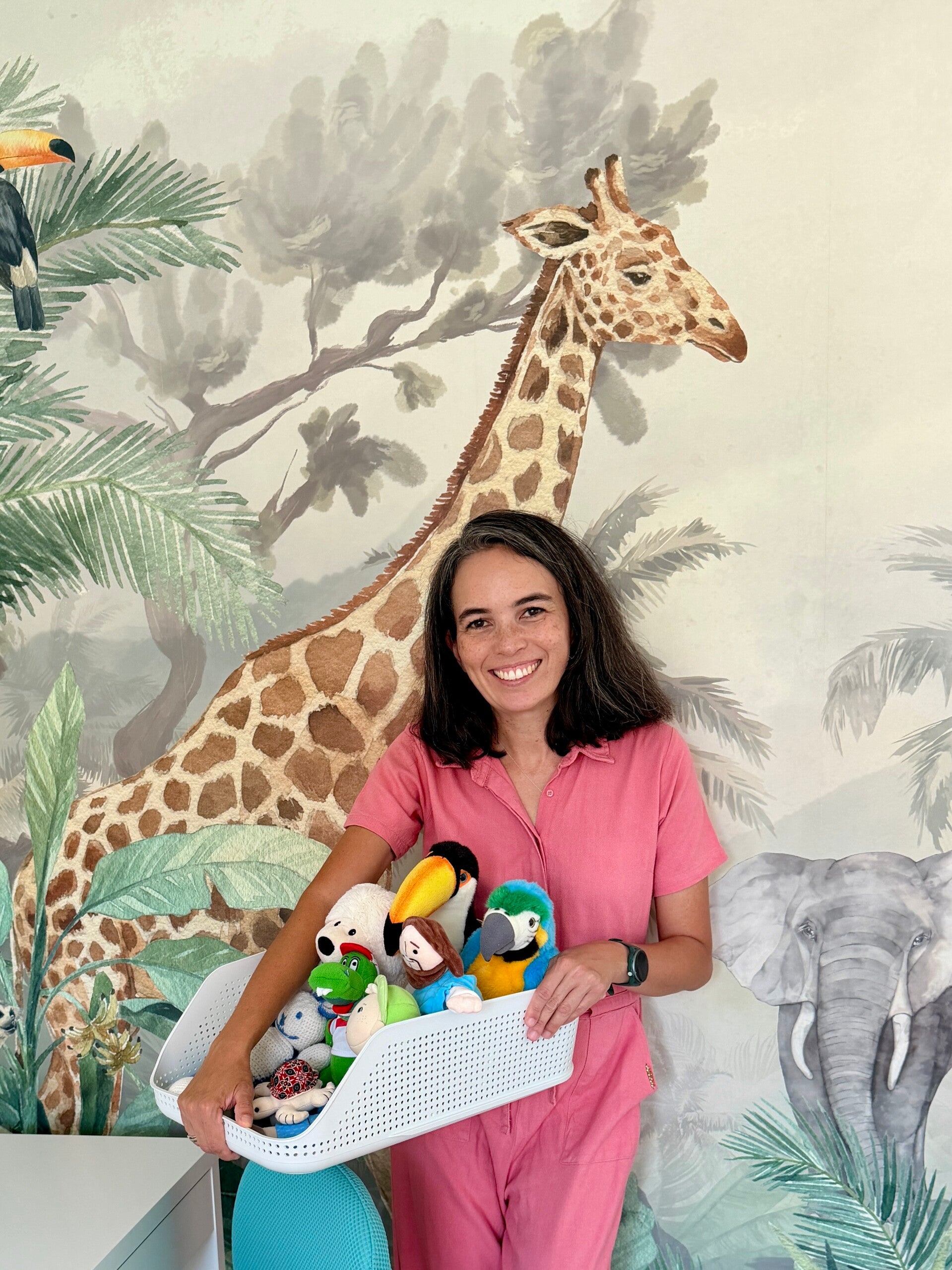 Ich bin Cecília.  Brasilianerin, Mama und Professional Organizerin für Familien in der Region Stuttgart.