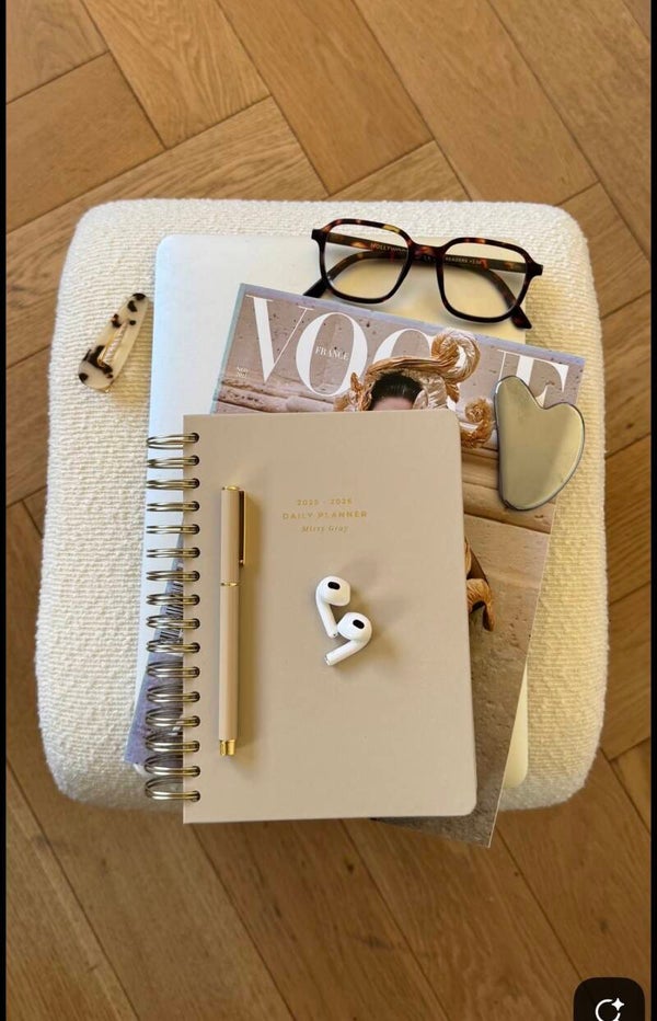 Plane`a Academic Student Planner ( Beige  )
