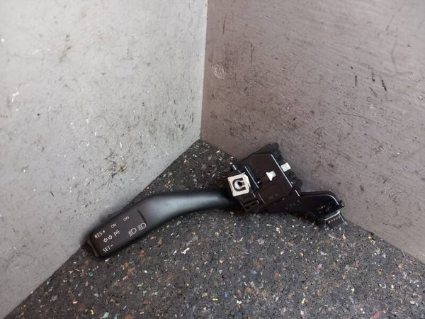 Seat Leon 1P Richtingaanwijzerschakelaar 1K0953513A 05-13