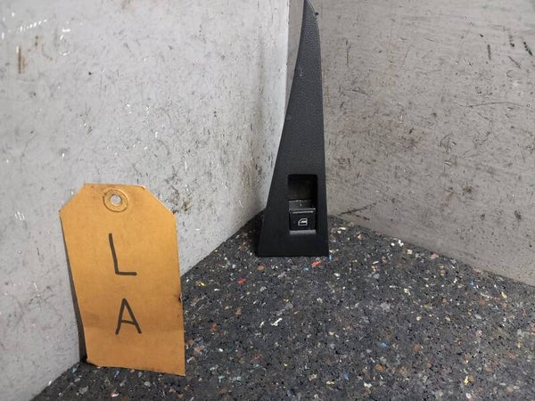 Seat Leon 1P Raamschakelaar Links-Achter 1P0959855 05 - 13