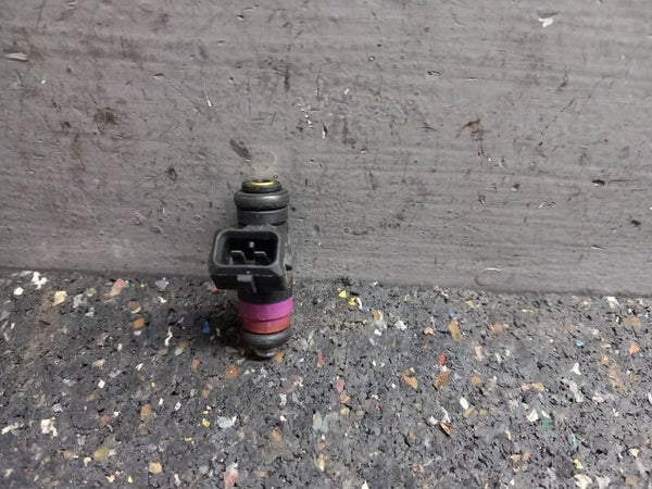 Renault Megane II 1.6-16V Injector H132259
