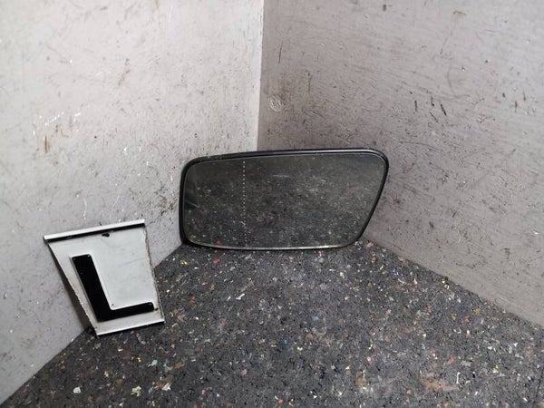 Volvo V40 I Spiegelglas Links 38907