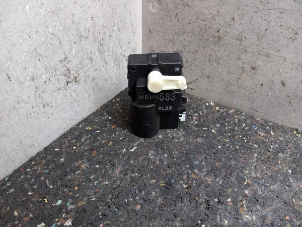 Volvo V40 I Kachelklepmotor +Airco MR146583