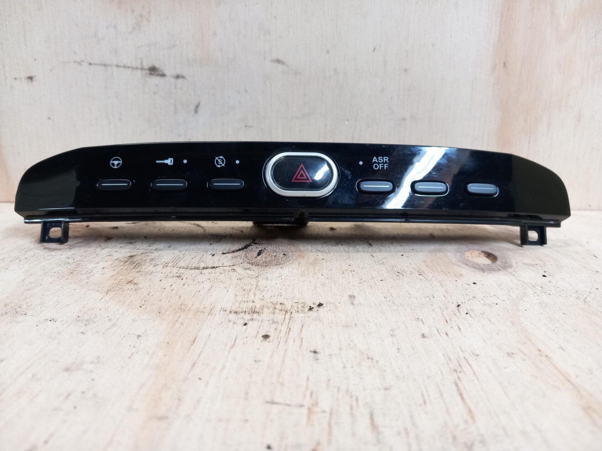 Fiat Punto Evo Alarmlichtschakelaar 735506947 2009 t/m 2013