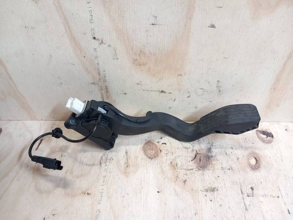 Citroen C4 I 1.6-16V Gaspedaal Elekt. 9650889180