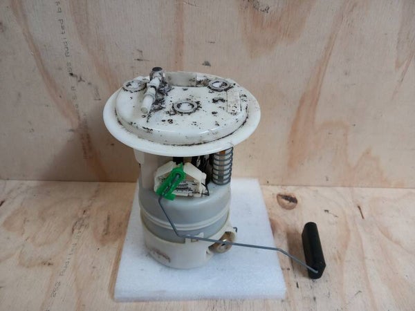 Citroen C4 I 1.6-16V Brandstofpomp 9682753580
