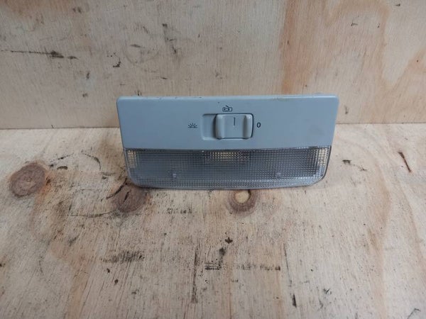 Volkswagen Fox Binnenverlichting Voor 6Q0947105F
