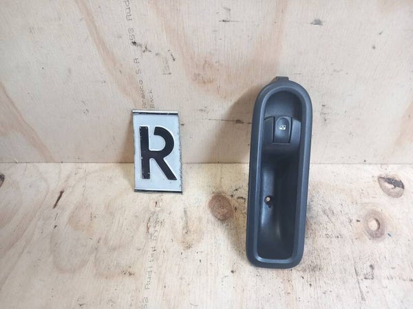 Renault Twingo II Raamschakelaar Rechts 8200356517B