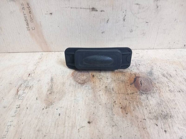 Renault Twingo II Drukknop Kofferklep 8200076256