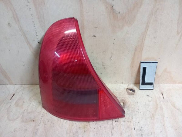 Renault Clio II Achterlicht Links 7700410515