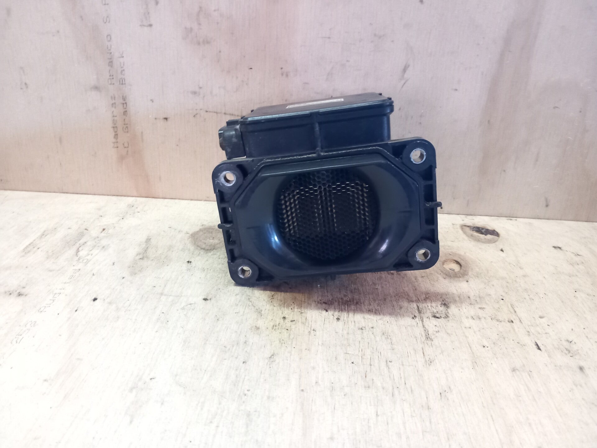 Mitsubishi Carisma 1.8 GDI Luchtmassameter E5T08271