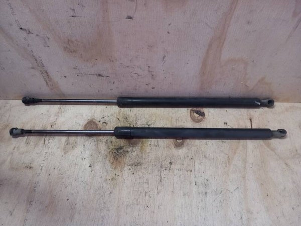 Nissan Primera III Sedan Gasveer Kofferklep 2002 t/m 2009