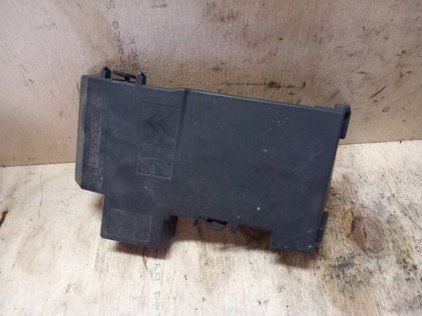 Peugeot 3008 1.6 VTi Afdekkap Zekeringskast 9664944780 09-16