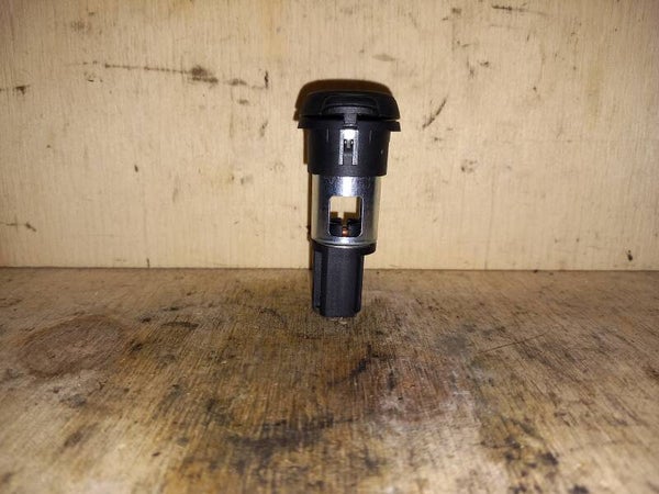 Peugeot 3008 12 Volt Aansluiting Origineel 9665277677 09-16