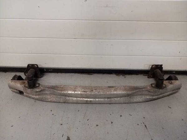 Audi A4 Avant B7 Bumperbalk Voor