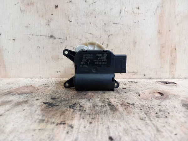 Audi A4 Avant B7 Kachelklepmotor 8E1820511C