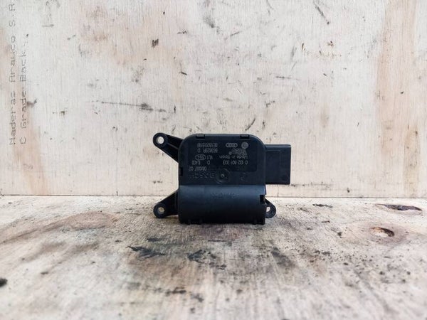 Audi A4 Avant B7 Kachelklepmotor 8E1820511B