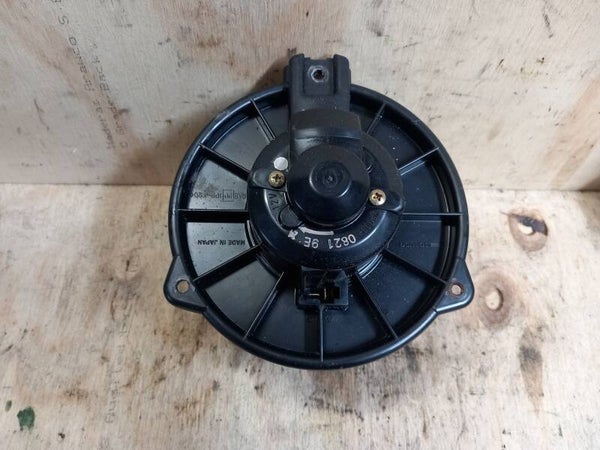 Toyota Yaris I Kachelmotor +Airco 194000-08219E