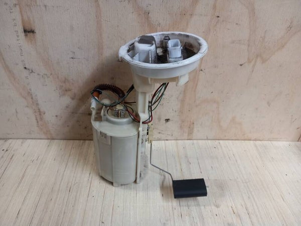 Mini Cooper R50 1.6 Brandstofpomp 10652409 2001 t/m 2006