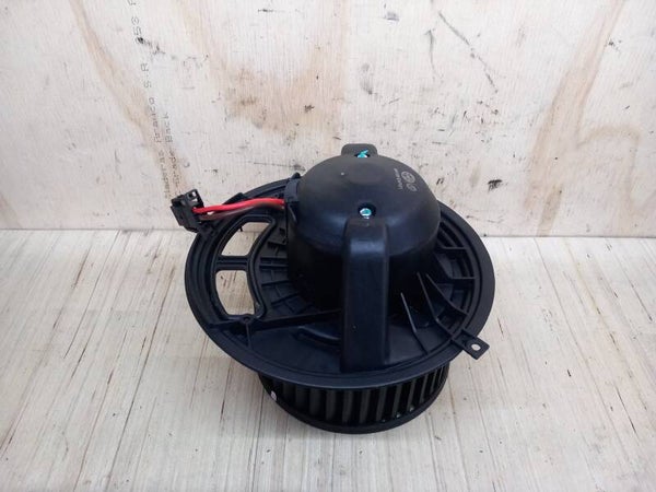 BMW 3-serie E90/E91 Kachelmotor + Clima 64119227670 05-12