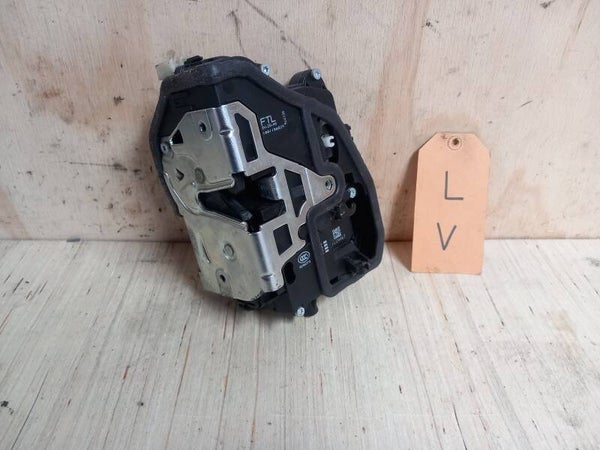 BMW 3-serie E90/E91 Deurslotmechaniek Links Voor 1217229461