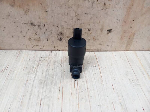 Renault Kangoo II Ruitensproeierpomp Voor 9641553880