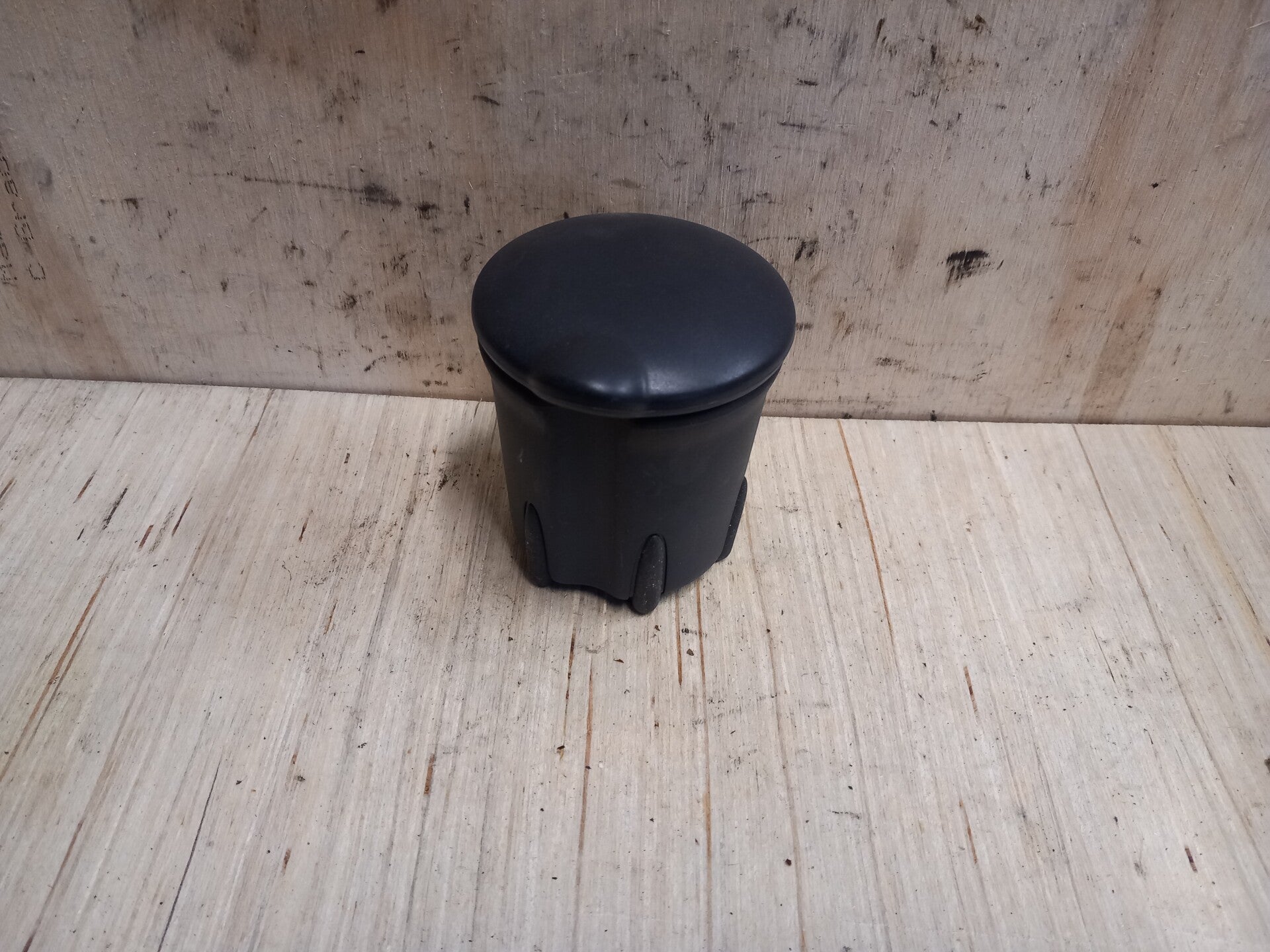 Renault Kangoo II Asbak 8200728639