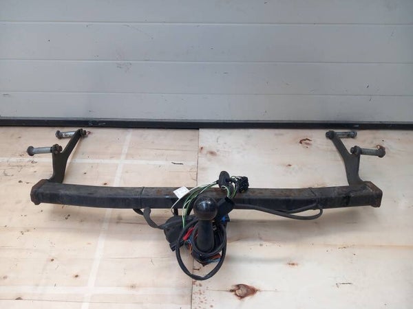 Renault Clio III Trekhaak + Kabel Compleet BOSAL