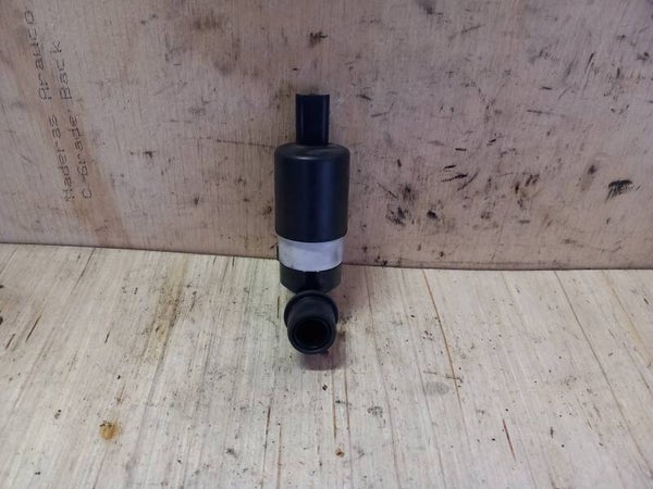 Renault Megane III Ruitensproeierpomp 8200031805