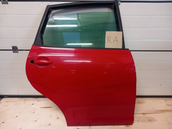 Seat Altea 5P Portier Recht Achter Rood LS3H 5P0833056 04-09