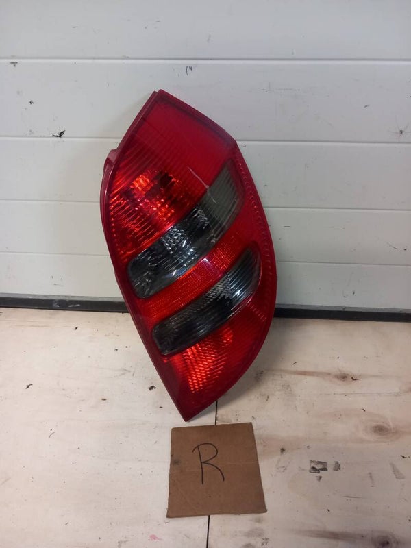 Mercedes A-klasse W169 Achterlicht Rechts A1698201064