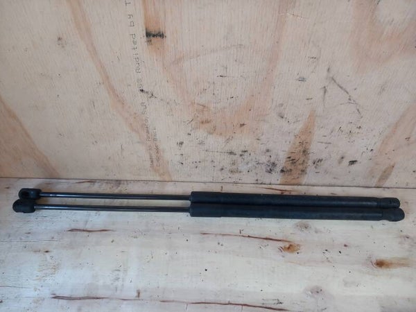 Volkswagen Polo 6R Gasveer Kofferklep 6R6827550A