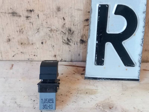 Volkswagen Polo 6R Raamschakelaar Rechts 7L6959855B