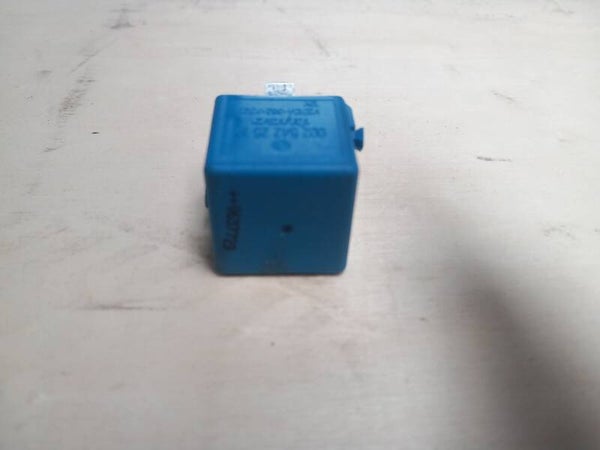 Mercedes A-klasse W169 Relais Blauw A0025422519