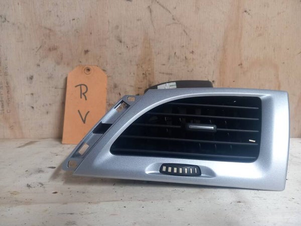 Renault Megane III Luchtrooster Dashboard Rechts