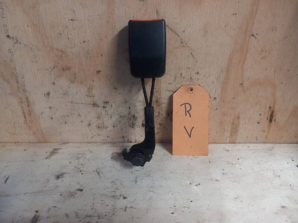 Opel Agila A Gordel Insteek Rechts Voor 84910-84E00