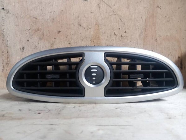 Renault Clio III Luchtrooster Dashboard Midden
