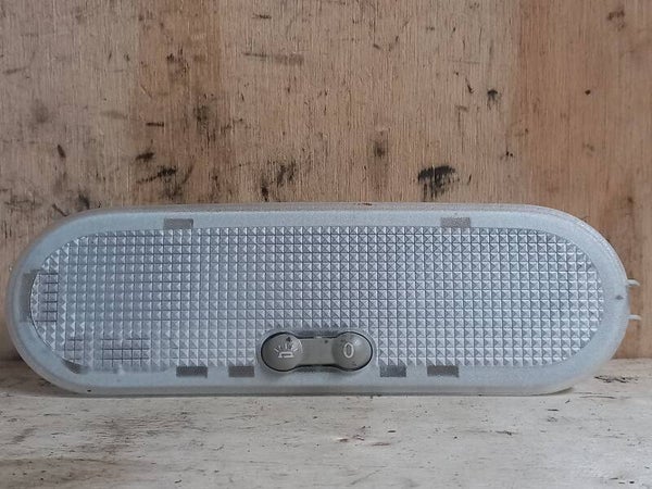 Renault Clio III Binnenverlichting 8200074362