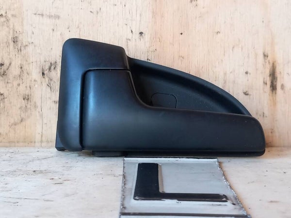 Kia Cee'd I Portier Opener Links Binnen 82611-1H000