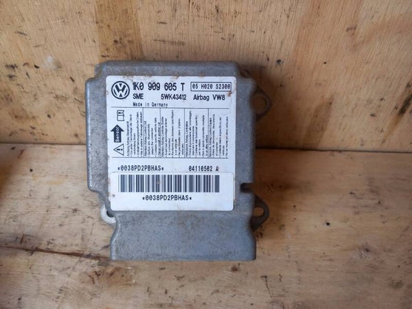 Seat Altea XL 5P Airbag Module 1K0909605T
