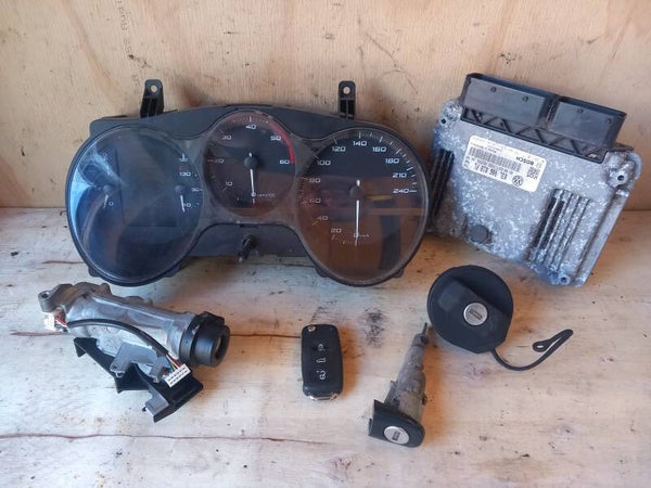 Seat Altea XL 5P 2.0 TDI Slotenset + ECU 03L906018FL