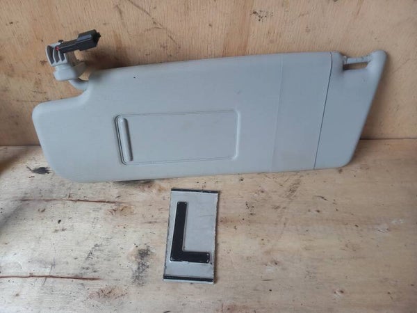 Volkswagen Polo 9N Zonneklep Links 6Q0857551