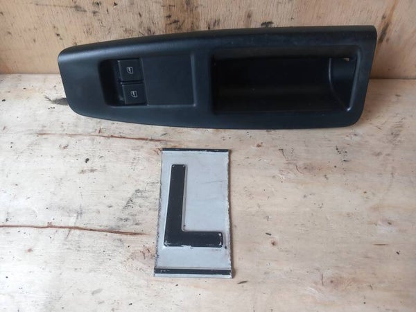 Volkswagen Polo 9N Raamschakelaar Links 6Q0959858