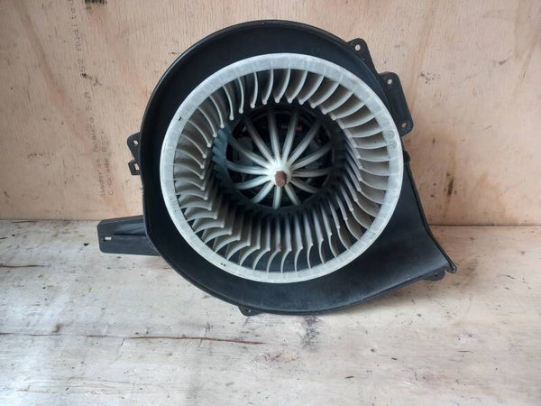 Volkswagen Polo 9NKachelmotor +- Airco 6Q1820015C