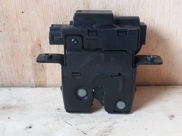 Renault Twingo II Slotmechaniek Kofferklep 8200747429