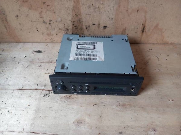 Renault Twingo II Radio / CD Origineel 8200843548T