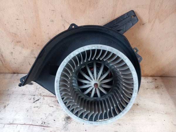 Volkswagen Fox Kachelmotor +- Airco 6Q1819015G