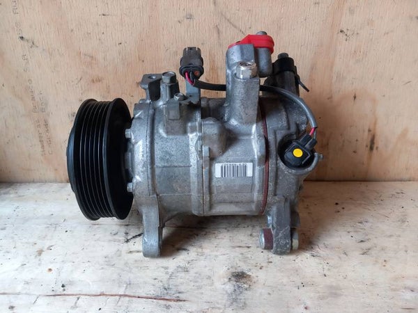 BMW 3-serie E90 / E91 Aircopomp 64529330831