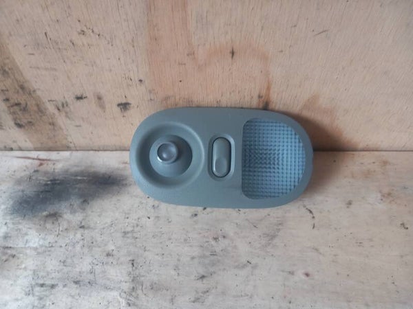 Renault Clio II Binnen Verlichting Voor 7700412606